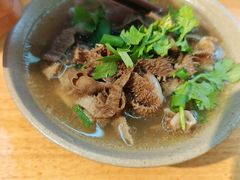 -谢老五跷脚牛肉·非遗传承店