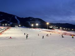 -鳌山滑雪度假区