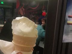 大号圆筒冰淇淋-麦当劳(曲阳店)