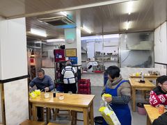 -牛味十足传统美食(凤凰西街店)