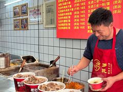 -罗氏热干牛肉面馆(玫瑰街总店)
