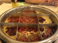 -朱氏胖子烂火锅(洪崖洞店)