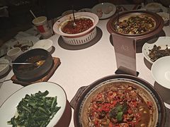 -千百味红餐厅·江西菜(绿地双子塔店)