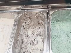 -极拉图·现制冰淇淋(梅溪湖新天地步步高店)