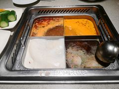 酸辣沙棘锅底-海底捞大排档火锅(悦荟广场店)