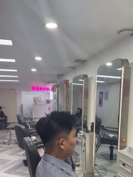 -米娜护肤造型