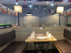 -黄记煌三汁焖锅(渝北金港国际店)