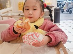 -85度C(生甜甜圈研究工坊·上海松江人民北路店)