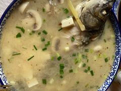 鲫鱼豆腐汤-邱记私房菜·十八年本地菜