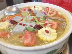 -花水湾红太阳牛肉汤锅