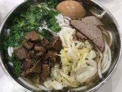-花溪王记牛肉粉(四季花溪商场店)