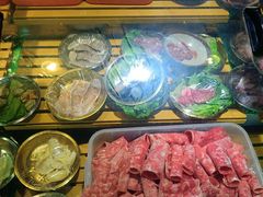 -尚品海鲜肥牛自助火锅(湖明店)