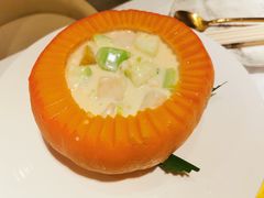 椰汁有机南瓜香芋茨实-闻见中国海南菜(K11店)