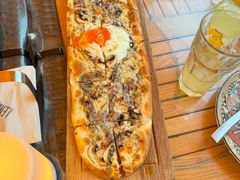 招牌黑松露薄饼-LENBACH兰巴赫西餐啤酒坊(大连东港店)