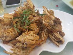 -覃记海鲜美食餐厅