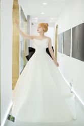 -纯色时光婚纱艺术馆WHITE