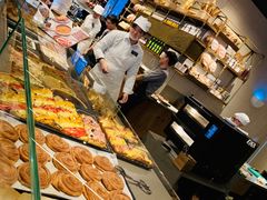 -星巴克(港汇1号办公楼店)