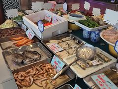 -今鲜源酒店·海鲜锅贴青岛菜(新湛路店)