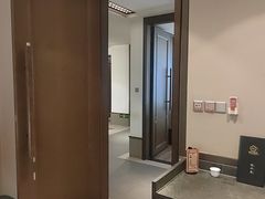 -梅花香里大酒店(郁金香路店)