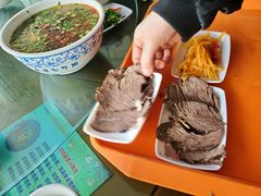 -吾穆勒蓬灰牛肉面·清真(北滨河中路店)