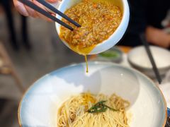 -馋三尺蟹粉小笼(人民广场店)