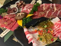 厚切猪五花肉-猫爪爪原切自助烤肉(观音桥阳光世纪店)
