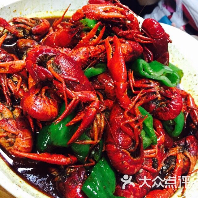 十三香龙虾