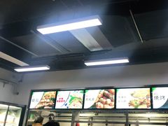 -路边摊胡同里(星城商厦店)