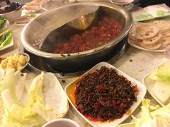 -朱氏胖子烂火锅(洪崖洞店)