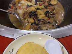 -哈尔滨东北铁锅炖(都督街店)