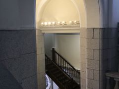 -香港大学