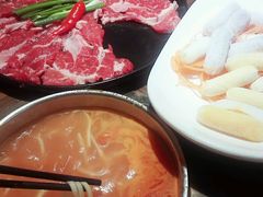 -泓炙颐凤鲜海鲜火锅料理(桐乡店)