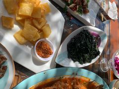 -阿鹏故事云南野生菌火锅(人民路店)