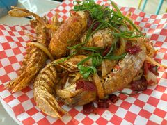 -覃记海鲜美食餐厅