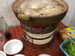 -威邵鸡煲(西华路总店)