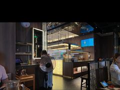 -捞王锅物料理(上海世茂广场店)