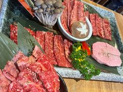 -炼火烤肉店