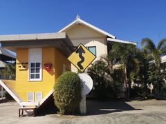 -倒立小屋