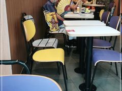 大堂-麦当劳(春风店)