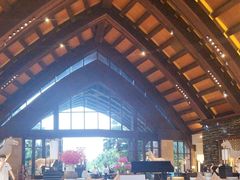 -三亚湾海居铂尔曼度假酒店