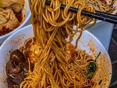 -李与白包子铺(桐梓林店)