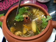 -小厨子私房菜·云南美食店