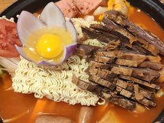 辣牛肉部队锅-麻麻桃韩式料理(百盛B馆店)