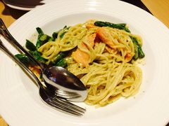 -必胜客(新中纬店)