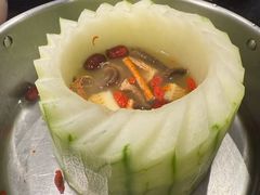 -得意咚瓜·顺德鱼生·冬瓜火锅(深圳首店)