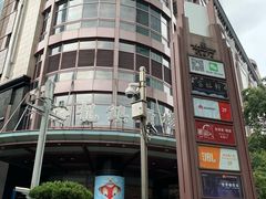 -梅龙镇广场