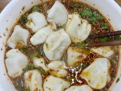 酸汤牛肉水饺-回坊马二饺子馆