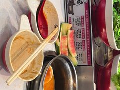 -围辣串串小火锅(李家村万达广场店)