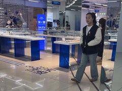 -优购镜仓(黄岛吾悦店)