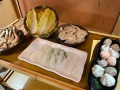 -喃喃椰·糟粕醋·椰子鸡火锅(七堡花园店)